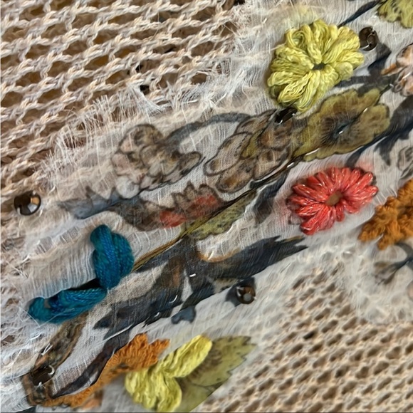 FREE PEOPLE Menagerie Embroidered Crochet Hooded Sweater Tunic sz XS - Picture 6 of 8